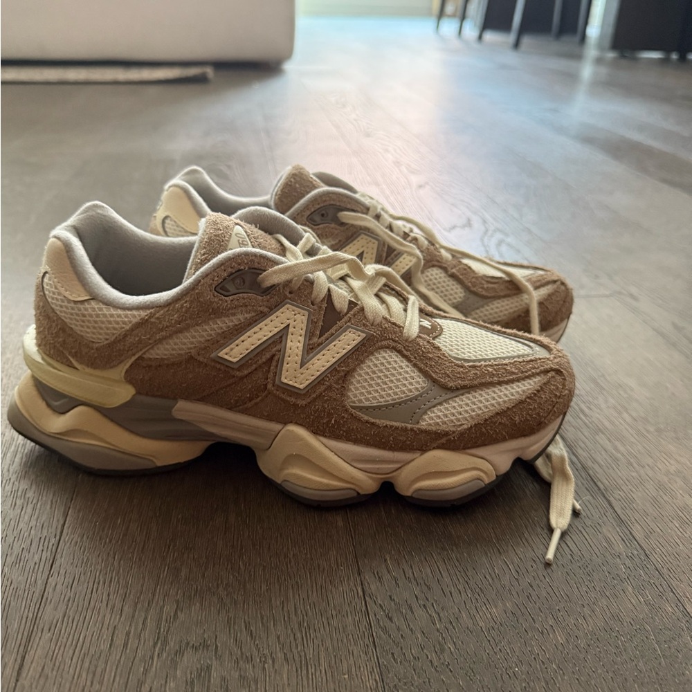 New Balance 9060 Driftwood / Pink Sea Salt M6.5/W8 - Picture 8 of 8